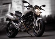 Ducati Monster 696